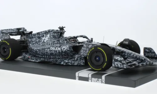 Minichamps Alfa Romeo C42, Formel 1, Test Barcelona, 2022, Alfa Romeo F1 Team Orlen, #24, G.Zhou, 1:18, Sale
