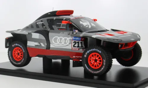 Spark Audi RS Q e-tron, Rallye Dakar, 2023, #211, M.Ekström/E.Bergkvist, 1:18,