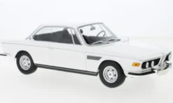Minichamps BMW 2800 CS, weiss, 1968, 1:18, Hot