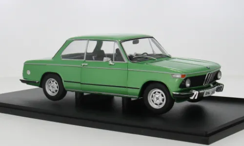 Solido BMW 1602, grün, 1971, 1:18, Outlet