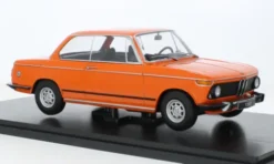 KK Scale BMW 1502, orange, 1974, 1:18,