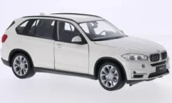 Welly BMW X5 (F15), weiss, 1:24, Best
