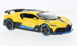 Maisto Bugatti Divo, gelb/hellblau, 2024, 1:24,