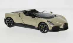 Welly Bugatti W16 Mistral, gold/schwarz, 1:24, Best