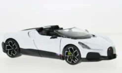Welly Bugatti W16 Mistral, weiss/schwarz, 1:24, Sale