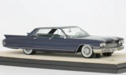 Stamp Models Cadillac Eldorado Brougham Pininfarina, dunkelblau, 1960, 1:43, Clearance