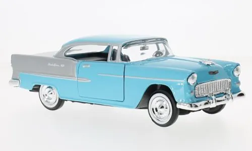 Motormax Chevrolet Bel Air, hellblau/silber, 1955, 1:24, Online