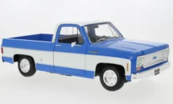Maisto Chevrolet C10 Cheyenne Super, blau/weiss, 1974, 1:18, Best