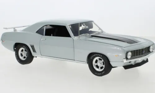ACME Chevrolet Copo Camaro by Dick Harrell, silber, 1969, 1:18, Clearance