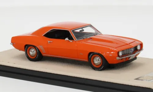 Stamp Models Chevrolet COPO Camaro ZL1, orange, 1969, 1:43, Outlet