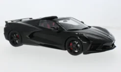 AUTOart Chevrolet Corvette (C8) Stingray Z51, schwarz, 2020, 1:18,