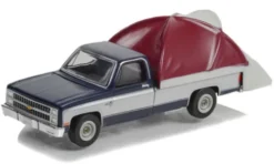 Greenlight Chevrolet C-10 Silverado, dunkelblau/silber, 1982, 1:64, Discount
