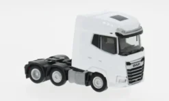 Herpa DAF XG+, weiss/schwarz, 1:87, Clearance
