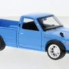 Maisto Datsun 620 Pick Up, hellblau, 1973, 1:24, Outlet