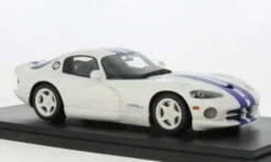 GT Spirit Dodge Viper GTS, weiss/blau, 1996, 1:18, Clearance