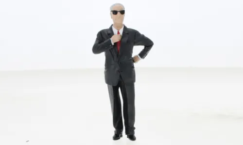 KK Scale Figur Enzo (alt), 1:18, Hot