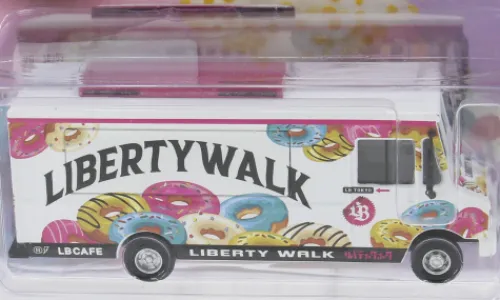 American Diorama - Food Truck, The LB Cafe Truck, 1:64, Clearance