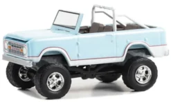 Greenlight Ford Bronco Custom, hellblau, 1970, 1:64,