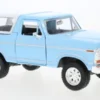 Motormax Ford Bronco Custom, hellblau/weiss, 1978, 1:24, Clearance