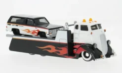 Maisto Ford Coe Flatbed, weiss/Dekor, 1979, 1:64, Discount