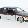 Motormax Ford Crown Victoria, dunkelgrau/silber, 1993, 1:24, Clearance
