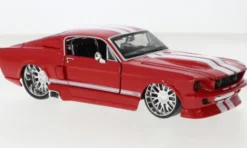 Maisto Ford Mustang GT, rot/weiss, 1967, 1:24, Sale