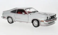 Greenlight Ford Mustang II King Cobra, silber/rot, 1978, 1:18, Sale