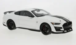 AUTOart Ford Mustang Shelby GT 500, weiss, 1:18,