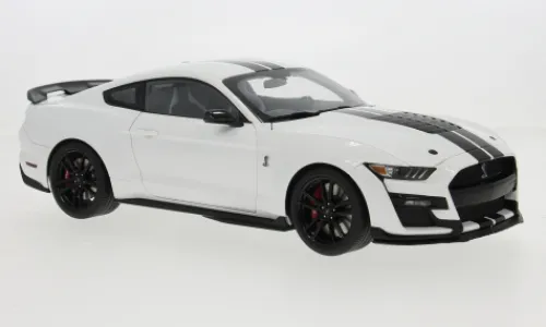 AUTOart Ford Mustang Shelby GT 500, weiss, 1:18,