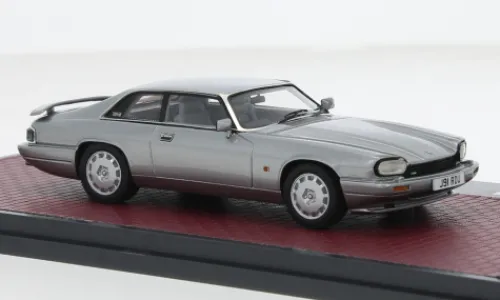 Matrix Jaguar XJR-S, silber, 1991, 1:43, Hot
