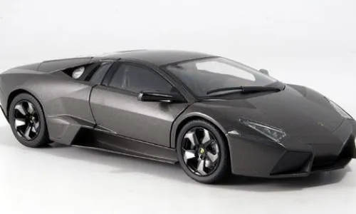 Motormax Lamborghini Reventon, grau, 2008, 1:24, Hot