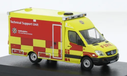 Oxford Mercedes Ambulance, Bedfordshire Fire & Rescue Service, 1:76,