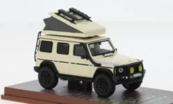 Tarmac Works Mercedes AMG G63 Camping, beige, 1:64, Hot