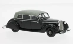 AutoCult Mercedes W147-400 Prototype, schwarz/grau, 1938, 1:43, Discount