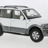 Sun Star Mitsubishi Pajero V73, weiss, 1:18, Best