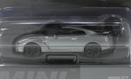 Mini GT Nissan GTR R-35, dunkelgrau, 2013, 1:64, New