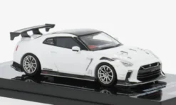 INNO64 Nissan GT-R (R35), weiss, 2021, 1:64, Sale