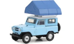 Greenlight Nissan Patrol (60), hellblau/weiss, 1969, 1:64, Hot