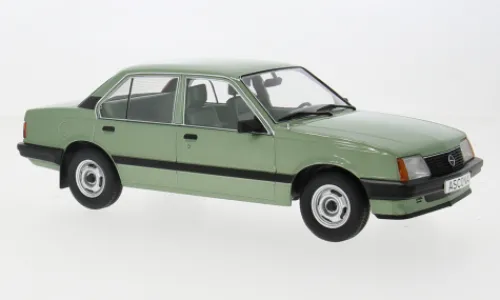 MCG Opel Ascona C, grün, 1981, 1:18, Clearance