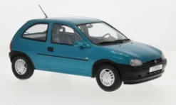 MCG Opel Corsa B, türkis, 1993, 1:18,