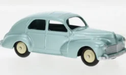 Dinky Toys / DeAgostini Peugeot 203, hellblau, Best