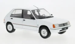 MCG Peugeot 205, weiss, 1984, 1:18, New
