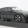 Minichamps Porsche 911 (992.2) Carrera Coupe, schwarz, 2024, 1:18, New