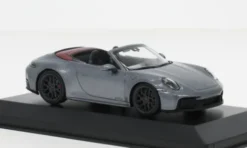Minichamps Porsche 911 Carrera GTS Cabriolet, grau, 2024, 1:43, Sale