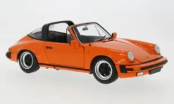 Minichamps Porsche 911 Carrera 3.2 Targa, orange, 1983, 1:18, Clearance