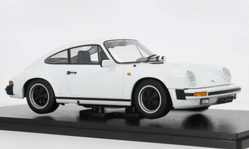 KK Scale Porsche 911 Carrera, weiss, 1983, 1:18,