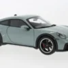 Minichamps Porsche 911 (992) Dakar, grün, 2022, 1:18,