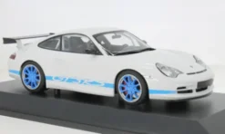 Minichamps Porsche 911 GT3 RS, weiss/blau, 2002, 1:18, Sale