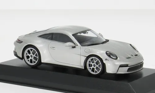 Minichamps Porsche 911 (992) S/T, silber, 2023, 1:43,