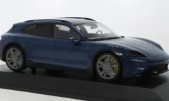 Minichamps Porsche Taycan Cross Tourismo Turbo S, blau, 2021, 1:18, Best